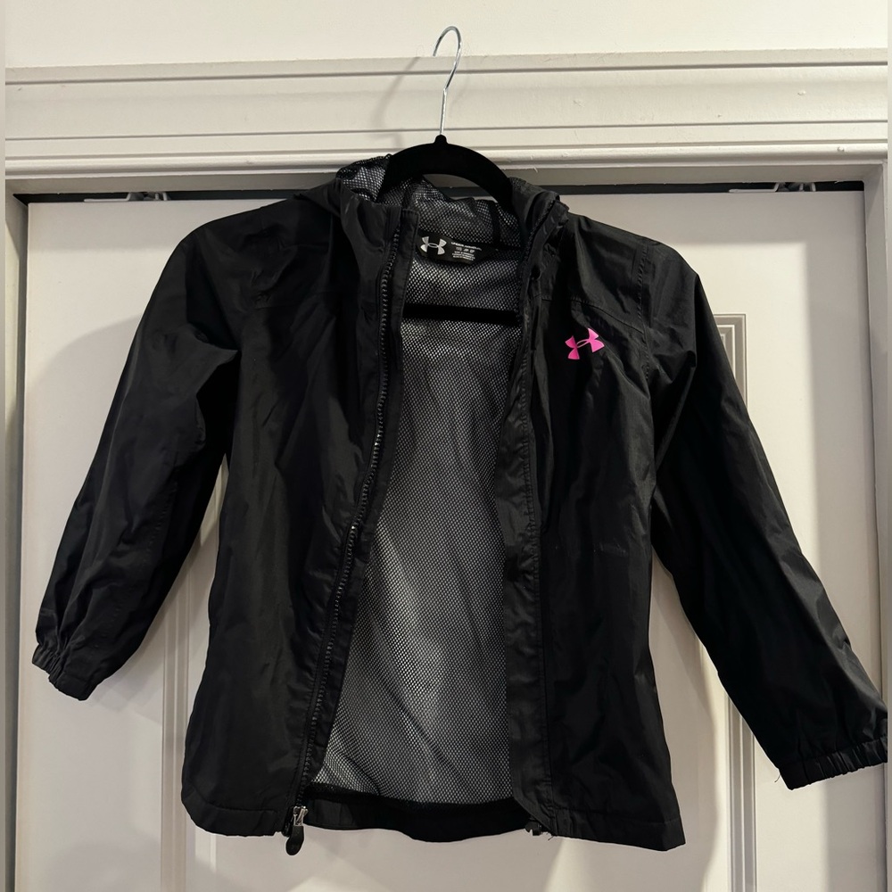 Under Armour Girls Youth XS light jacket